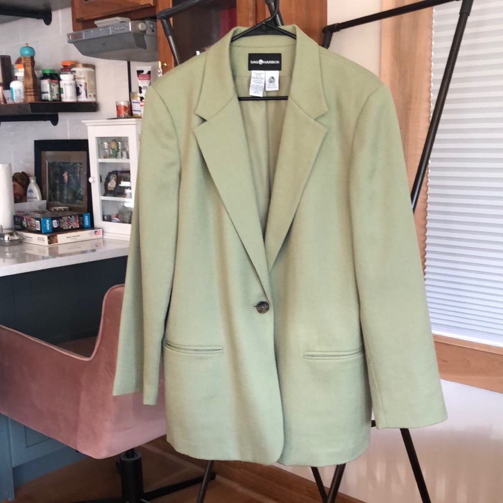 Ladies sage green Sag Harbor SZ 16 lined wool blazer